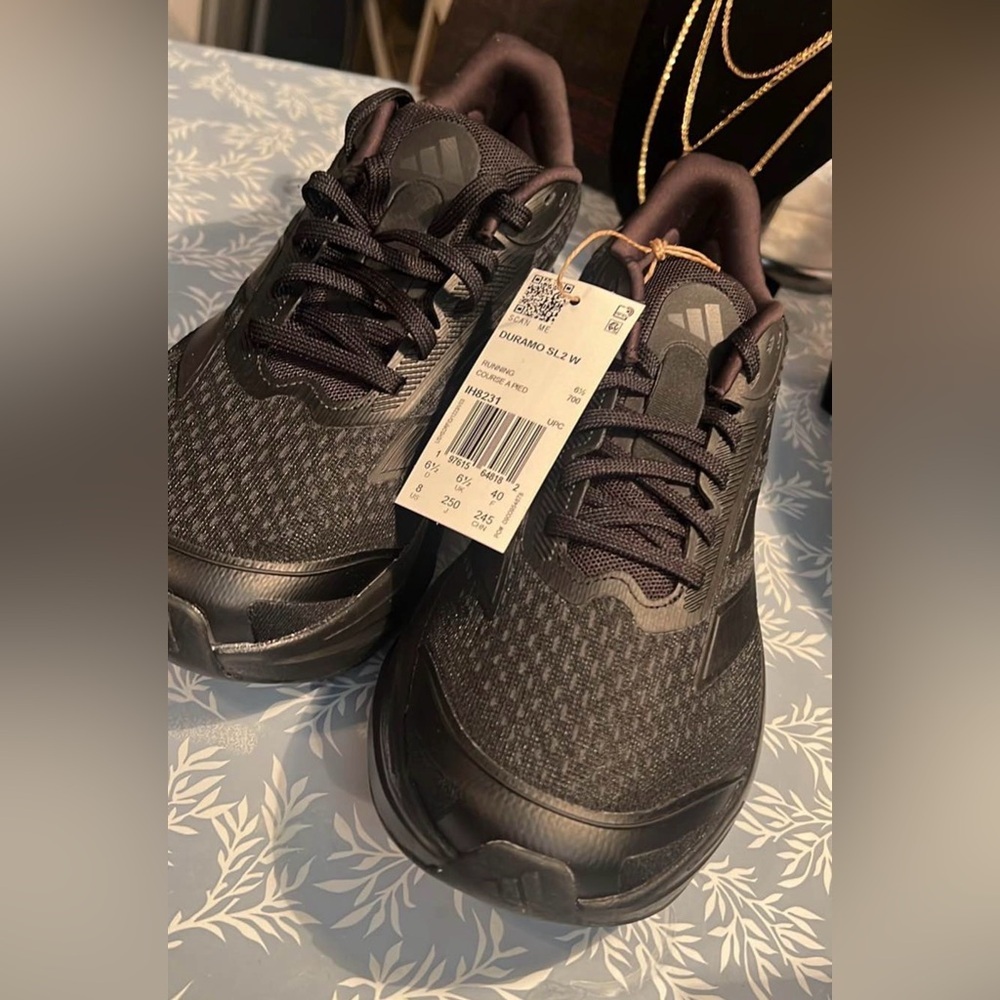 Adidas Duramo Women’s Size 8 Black Running Shoes Ortholite NWT - Picture 2 of 3